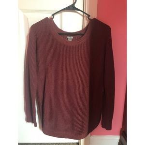 Maroon long sleeve sweater